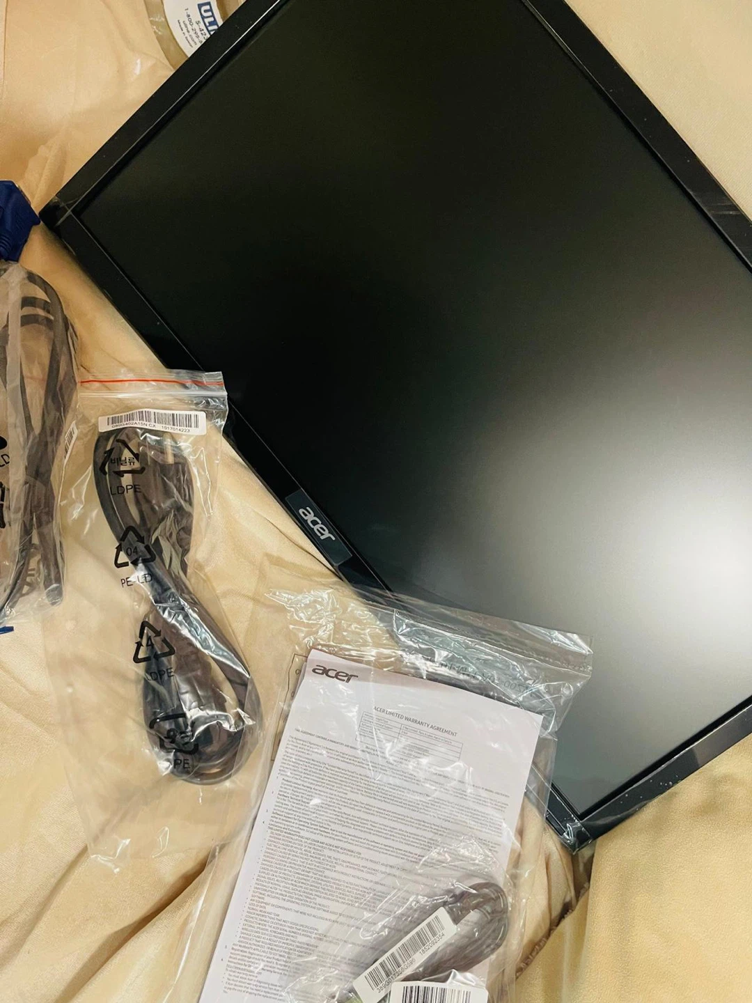 Acer KG1 Series 21.5" FHD LED Monitor - photo 2