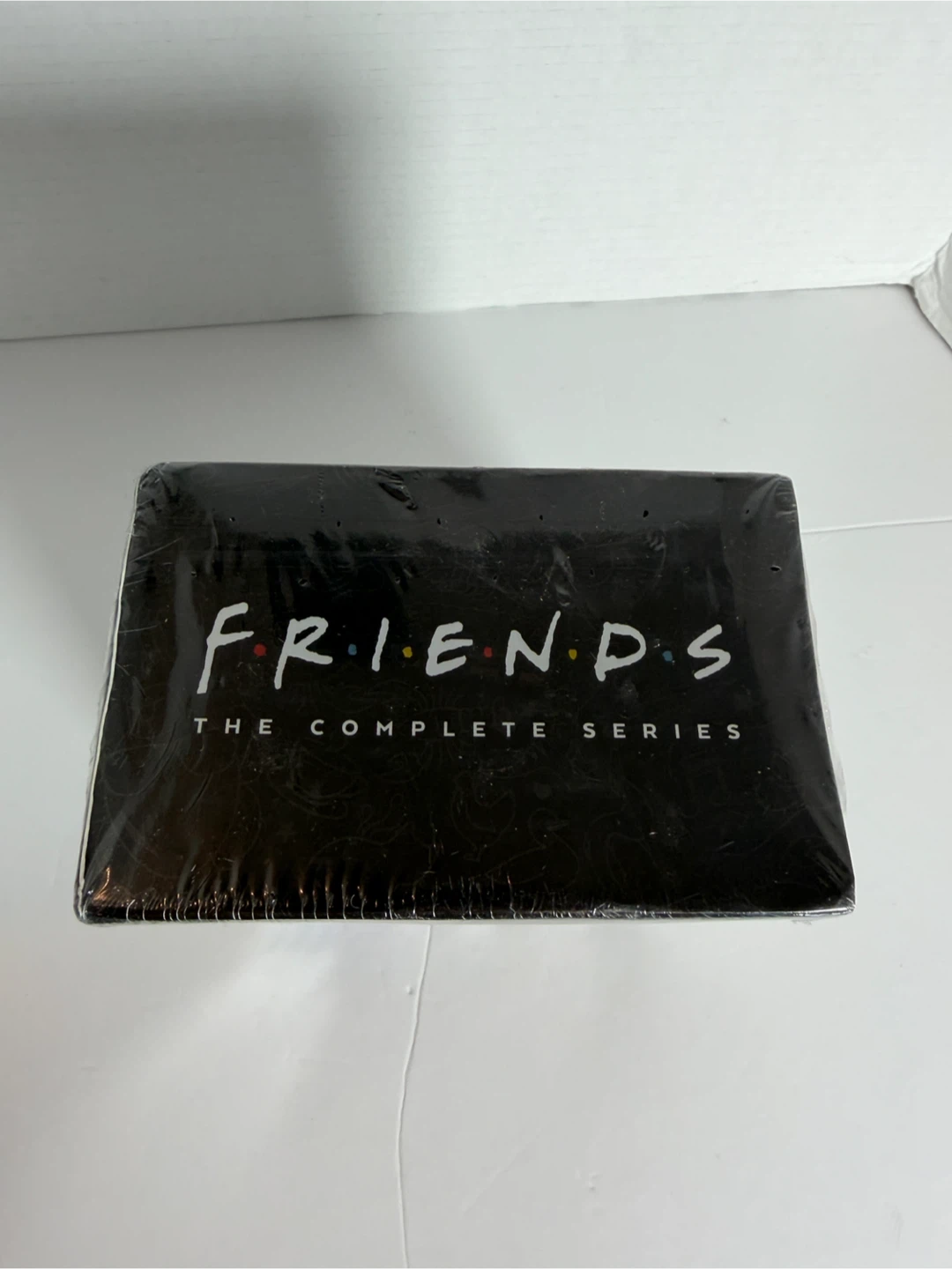 Friends The Complete Series 4K Ultra HD Blu-ray Box Set - photo 5