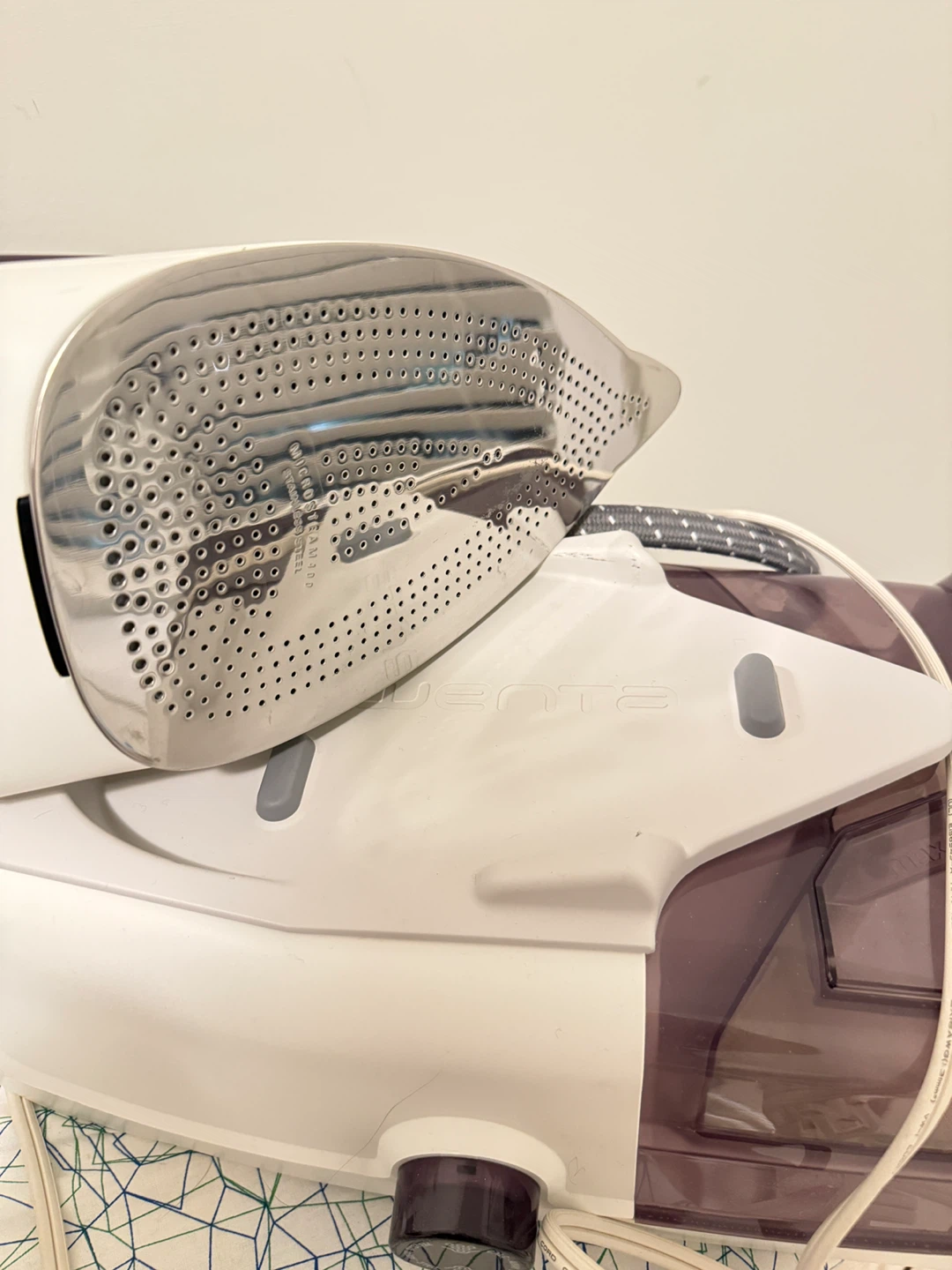 Rowenta Steam Iron and board - photo 2