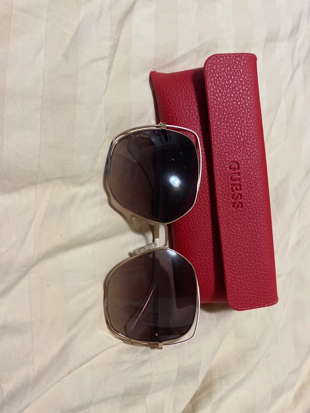 Guess butterfly metal sunglasses