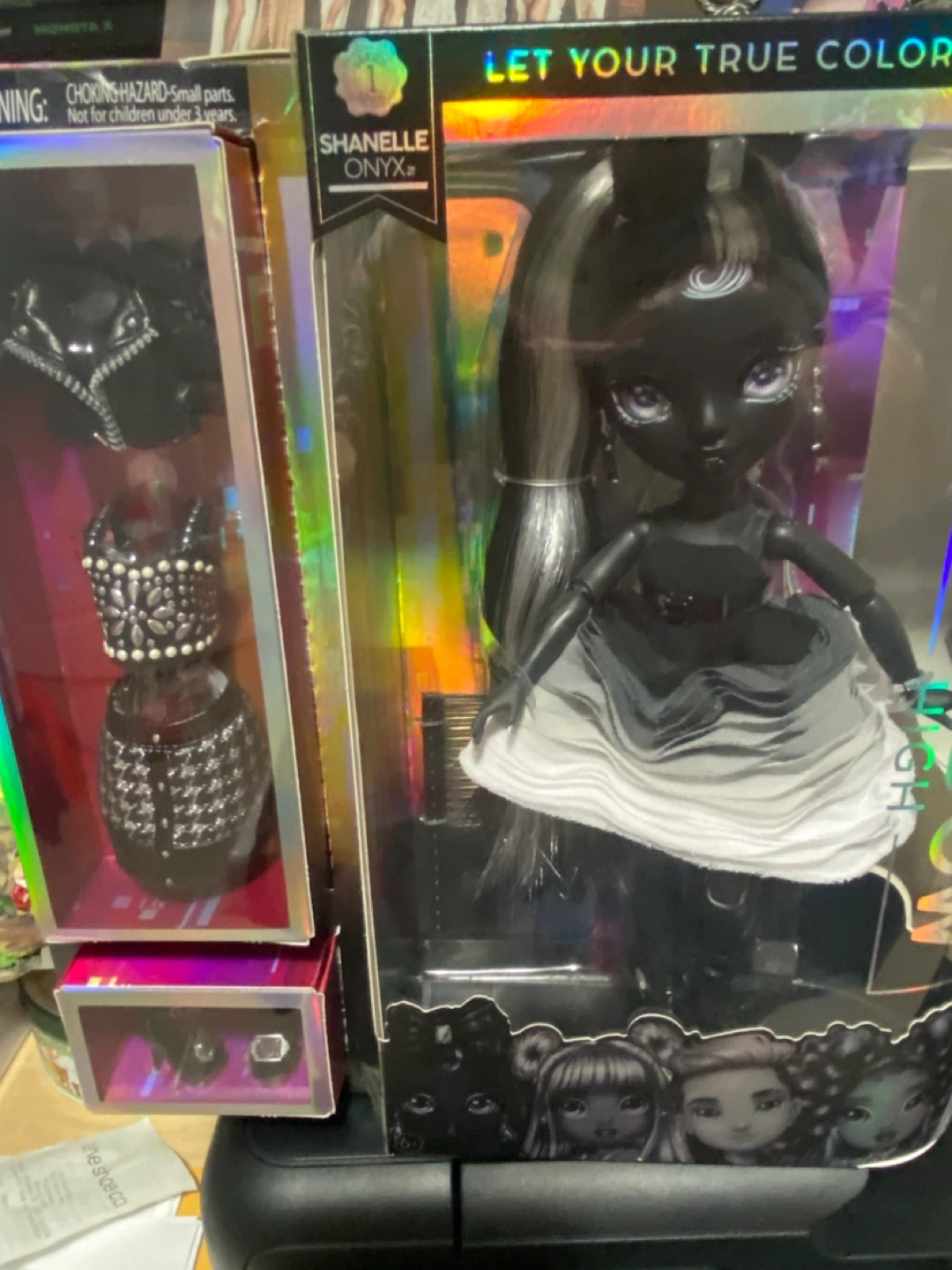 Rainbow High Shadow High Shanelle Onyx Doll - photo 2
