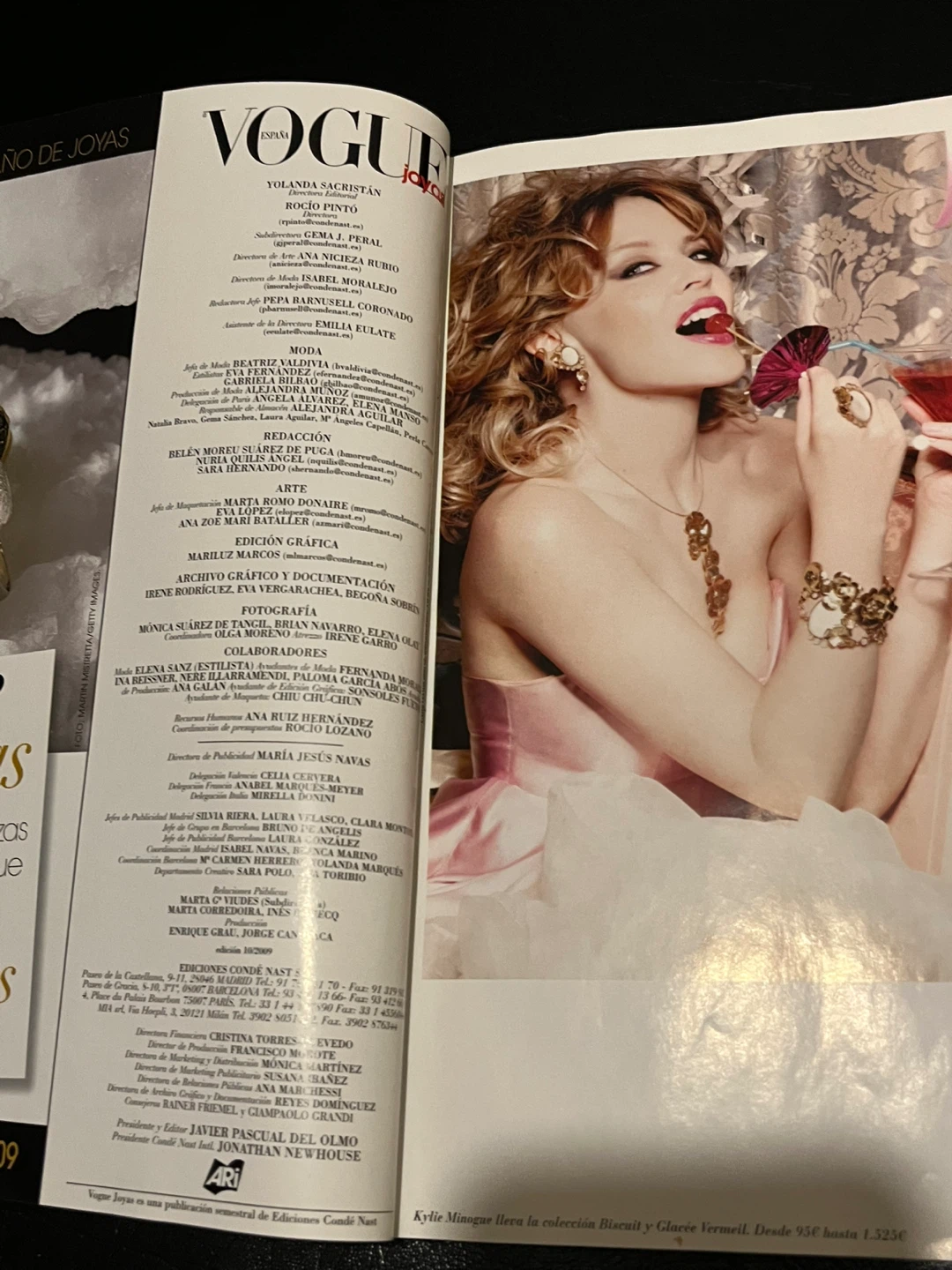 2009 Vogue España Joyas Magazine - Issue Number 10 - photo 4