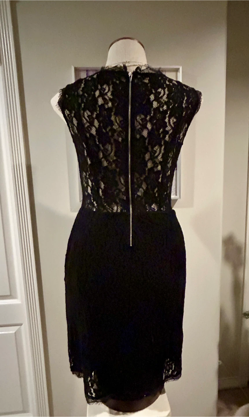 Babaton Lace Dress Size 2 🏆 - photo 2