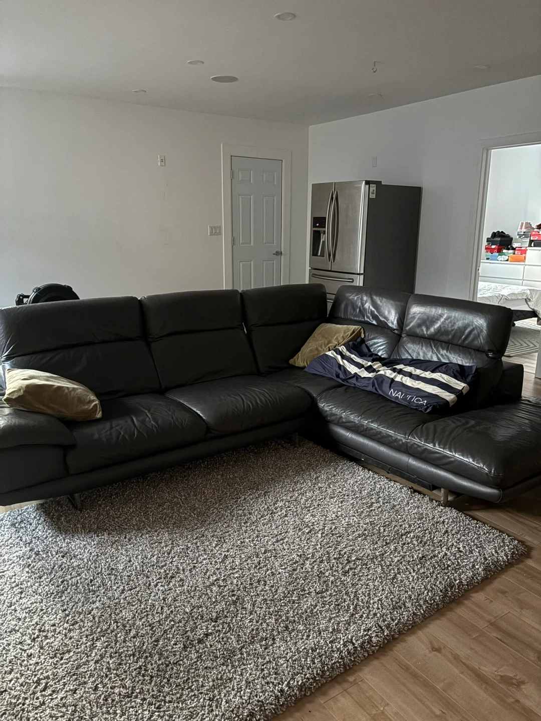 Dark Grey Leather Sectional Sofa - photo 3