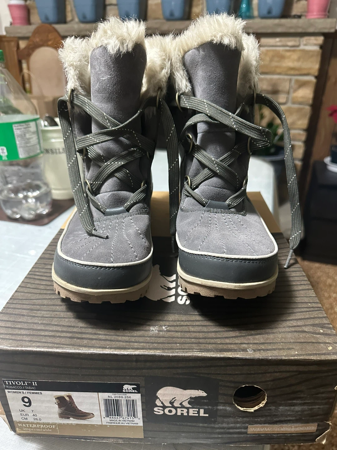 SOREL Tivoli II Women's Winter Boots - Size 9