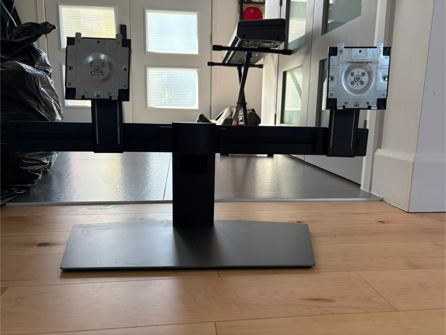 DELL Dual Monitor Stand - photo 2