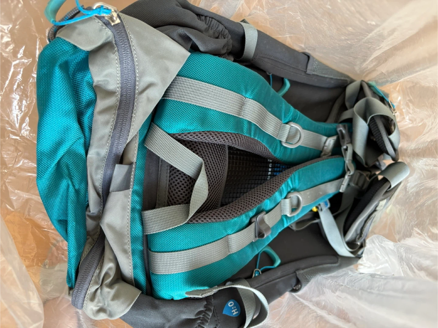 Sunshine 33L Backpack -new - photo 4