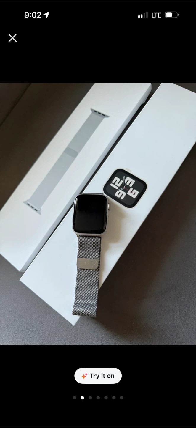 Smart Watch with Extra Band and Box - photo 2