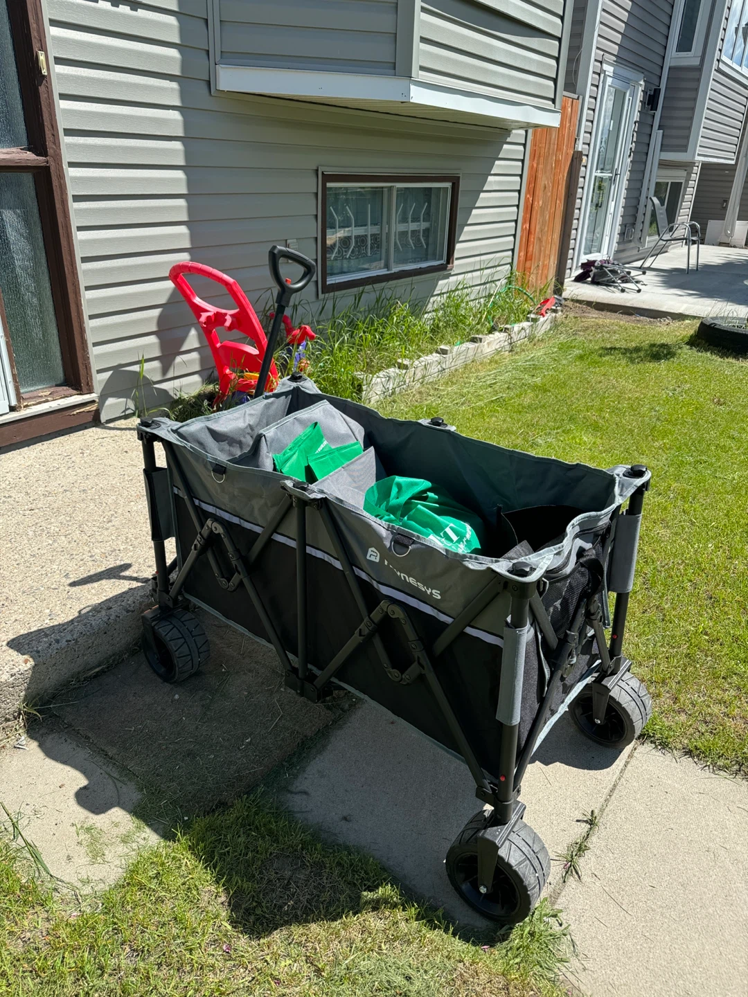 🚨 HEAVY-DUTY FOLDING WAGON – BUILT TO HAUL, READY FOR ANYTHING 🚨 - photo 3