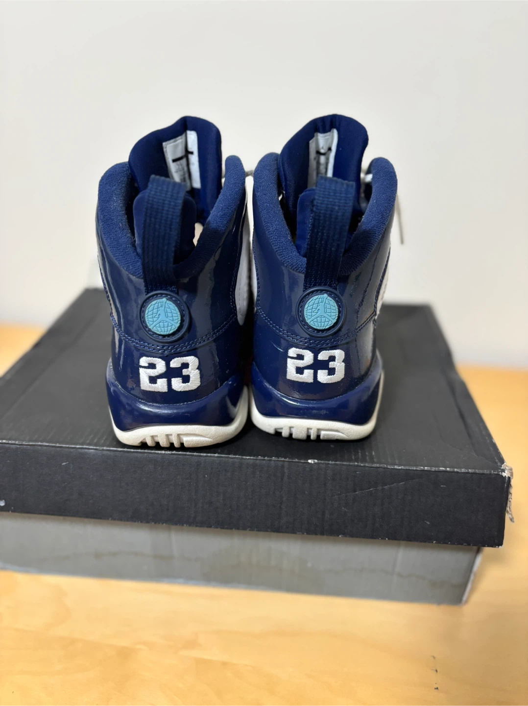 Air Jordan 9 Retro GS - photo 4