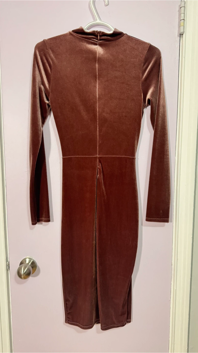 Velvet Twist Cut-Out Dress - photo 3