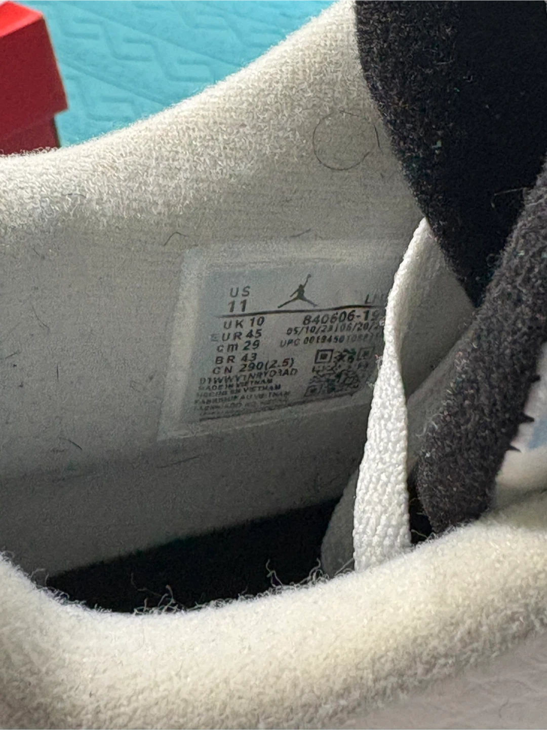Nike Air Jordan 4 Retro White Cement Men's Shoes US 11 - photo 3