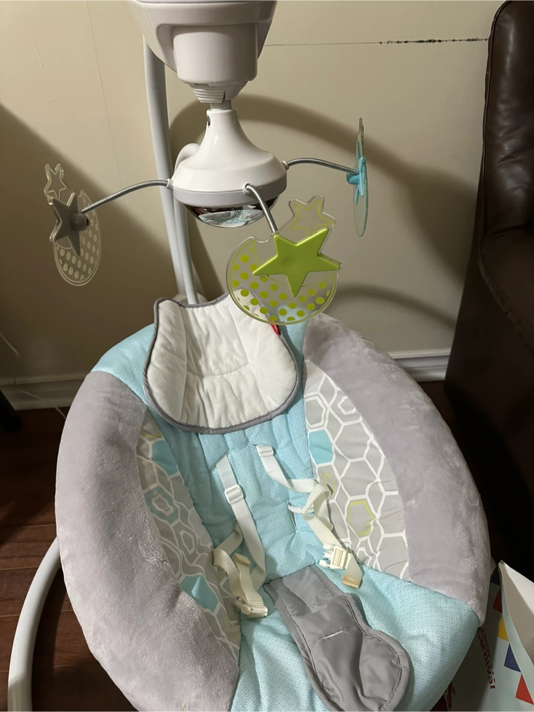 Fisher-Price Baby Swing - photo 2