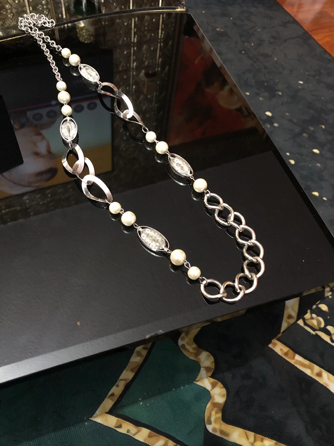 Silver tone pearl and crystal necklace - photo 5