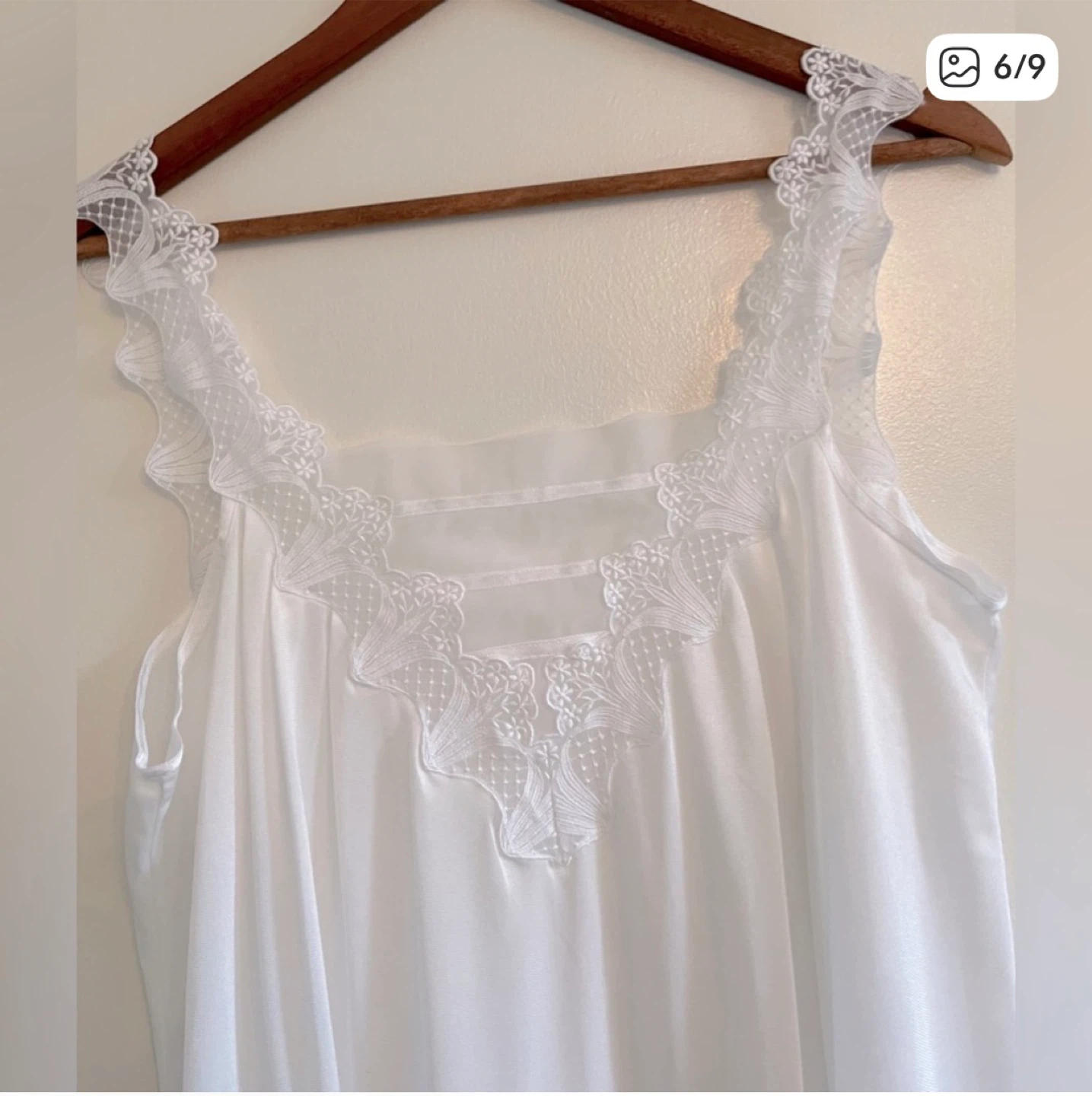 Vintage White Lace Trim Nightgown and Robe 🏆 - photo 5