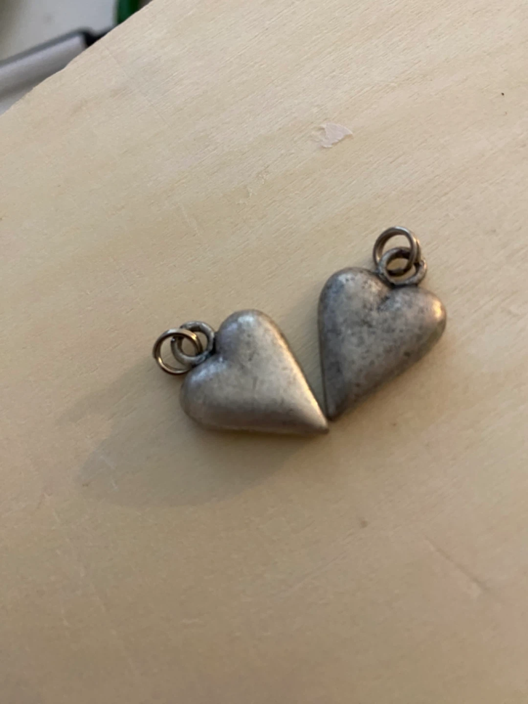 Set of 6 Heart Charms - photo 5