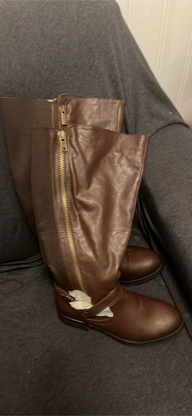 Brown Knee-High Boots with Zipper - photo 2