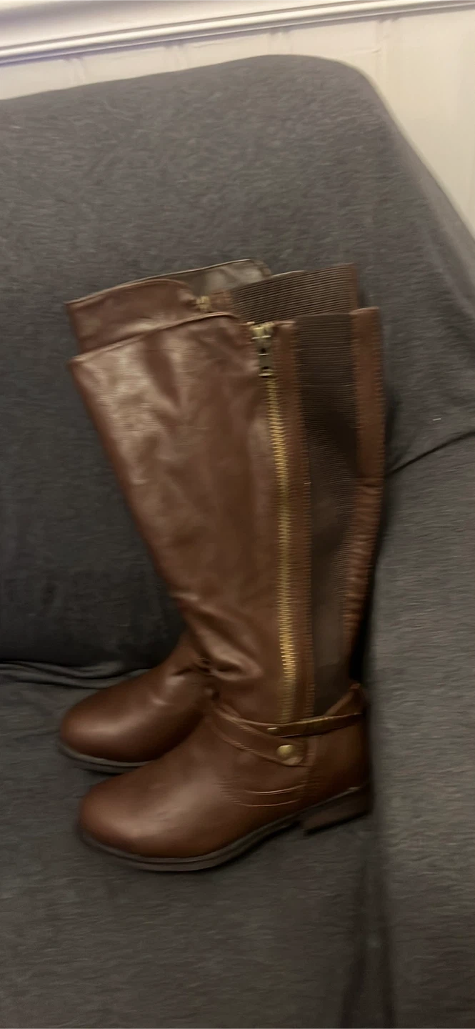 Brown Knee-High Boots with Zipper