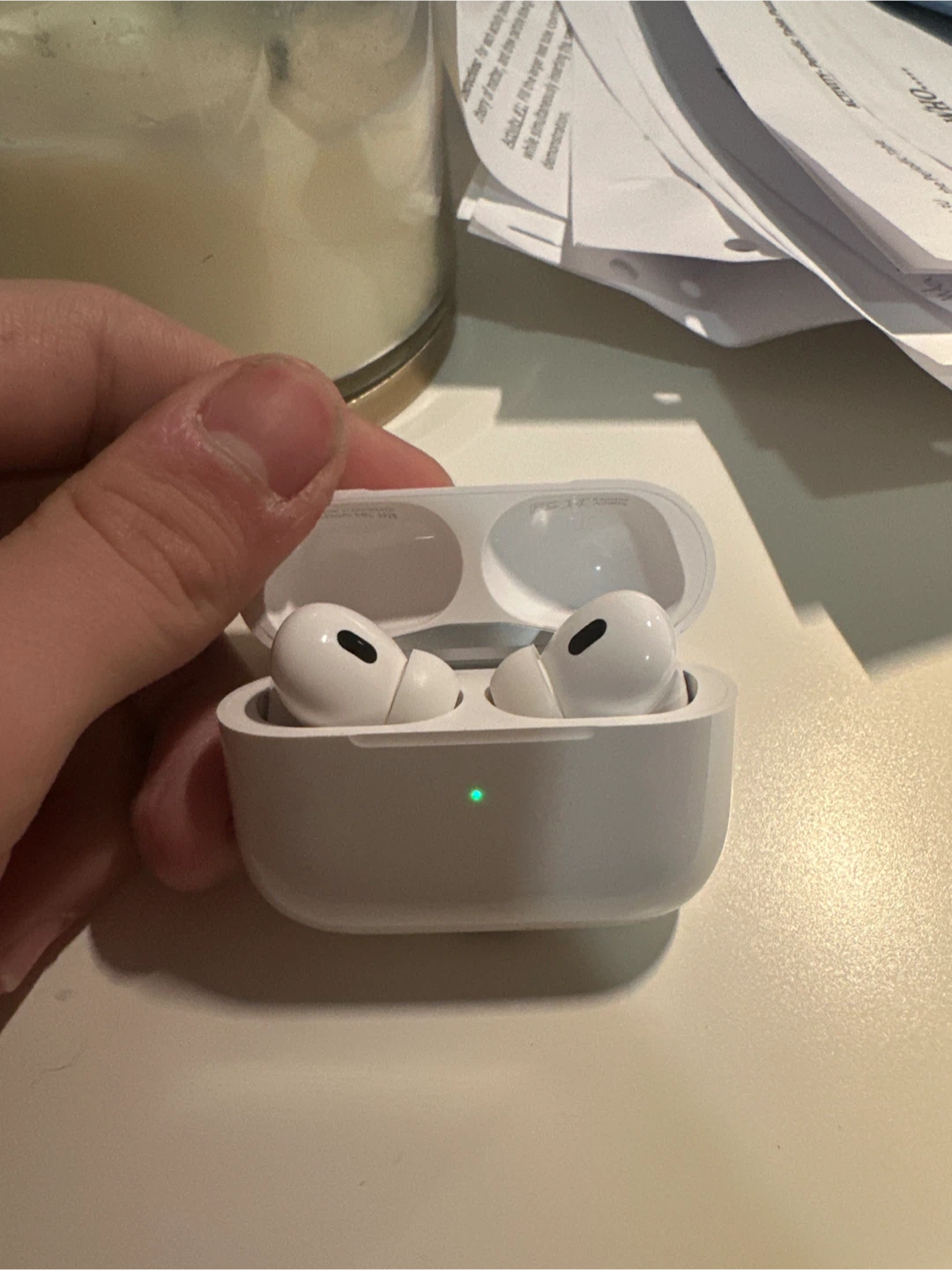Apple AirPods Pro (2nd generation) with Charging Case - photo 4