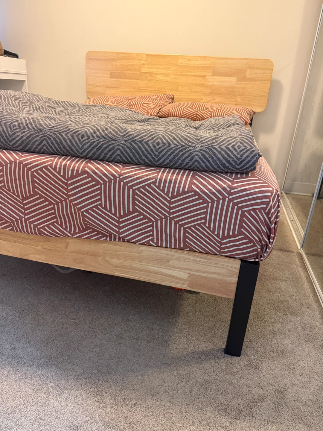 2 Zinus Metal & Wood bed frame