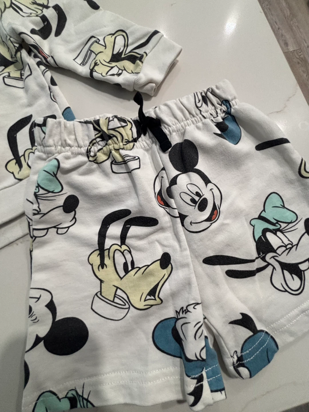 Disney Mickey and Friends 2T Sweatshirt and Shorts Set - photo 2