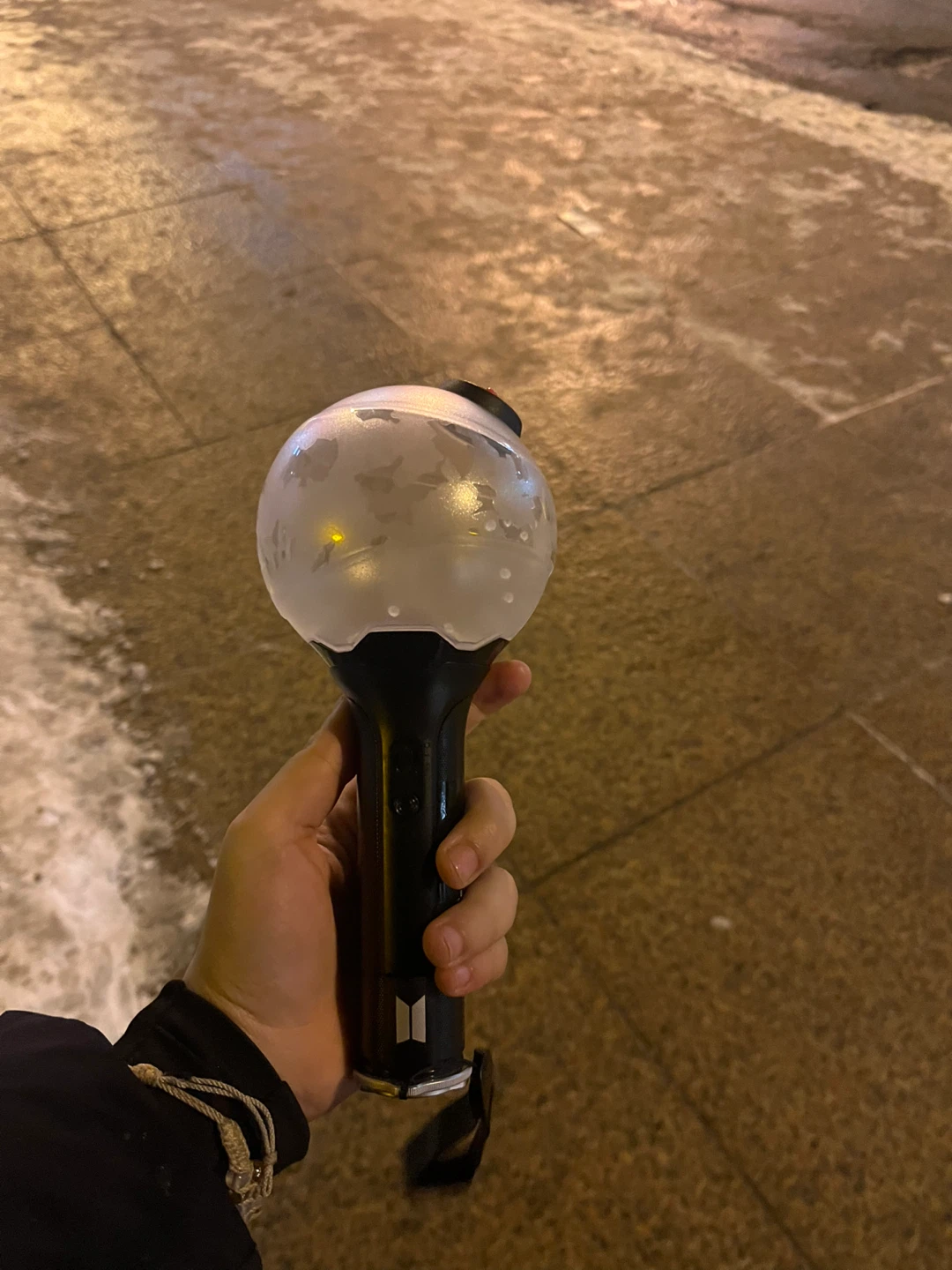 BTS Official Light Stick (ARMY BOMB)