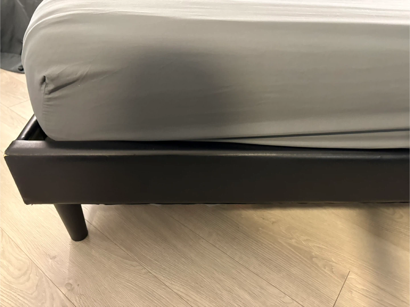 KING Black Tufted Headboard & Bed Frame - photo 3