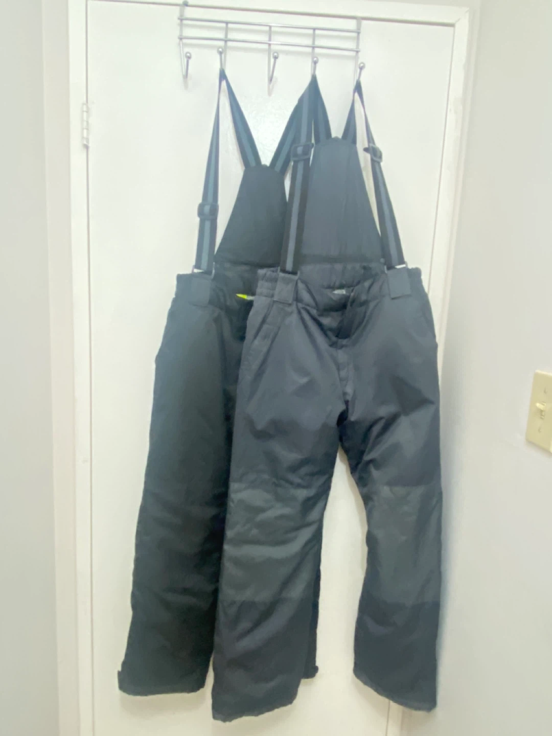 Pricedrop messageme  NiceBrandPants Snowpants and more clothes