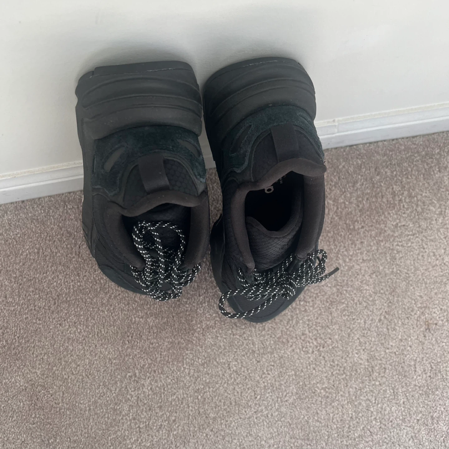 Adidas Men's Black Lifestyle Shoes