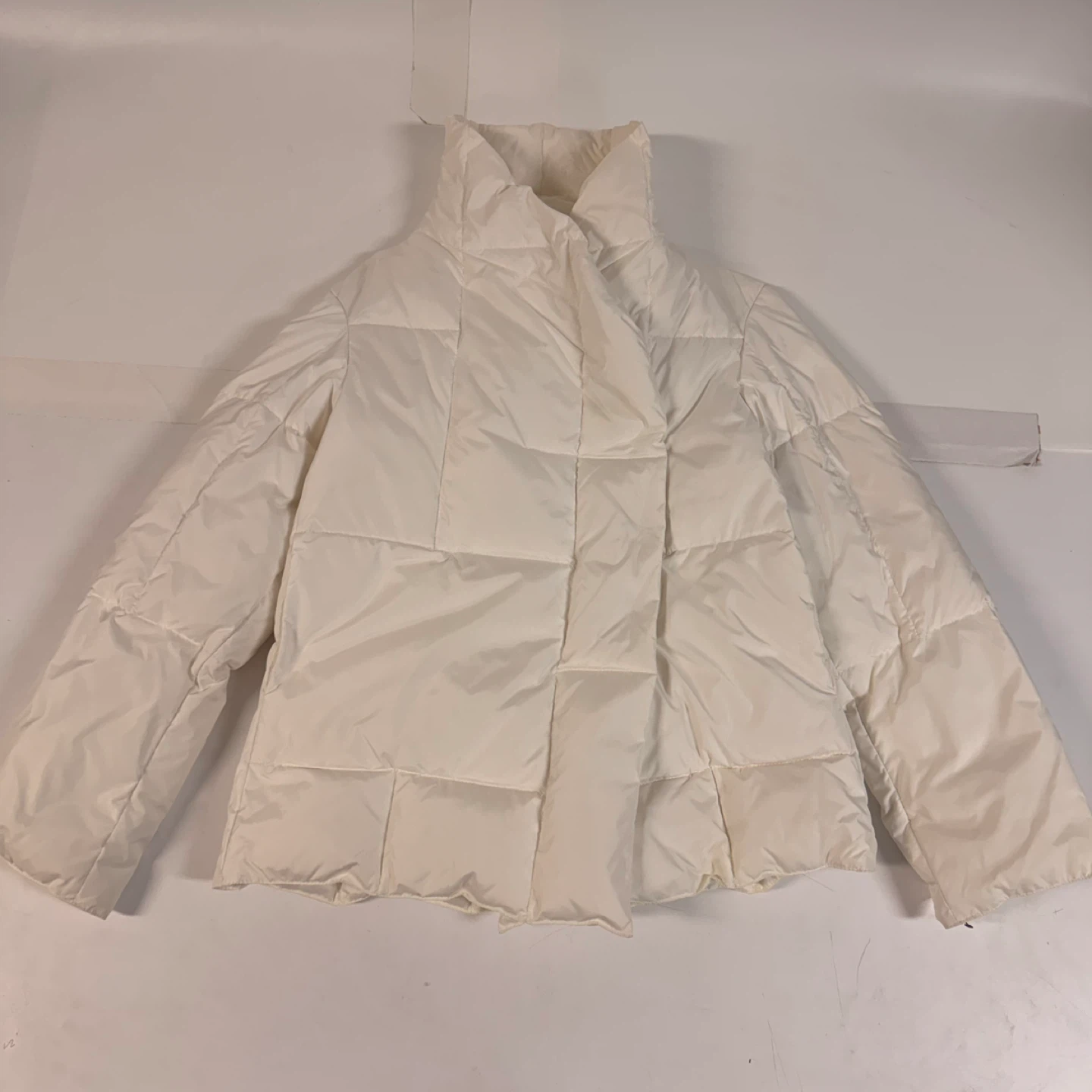 Brand new DKNY Pure Down Jacket Women L White Puffer - photo 3