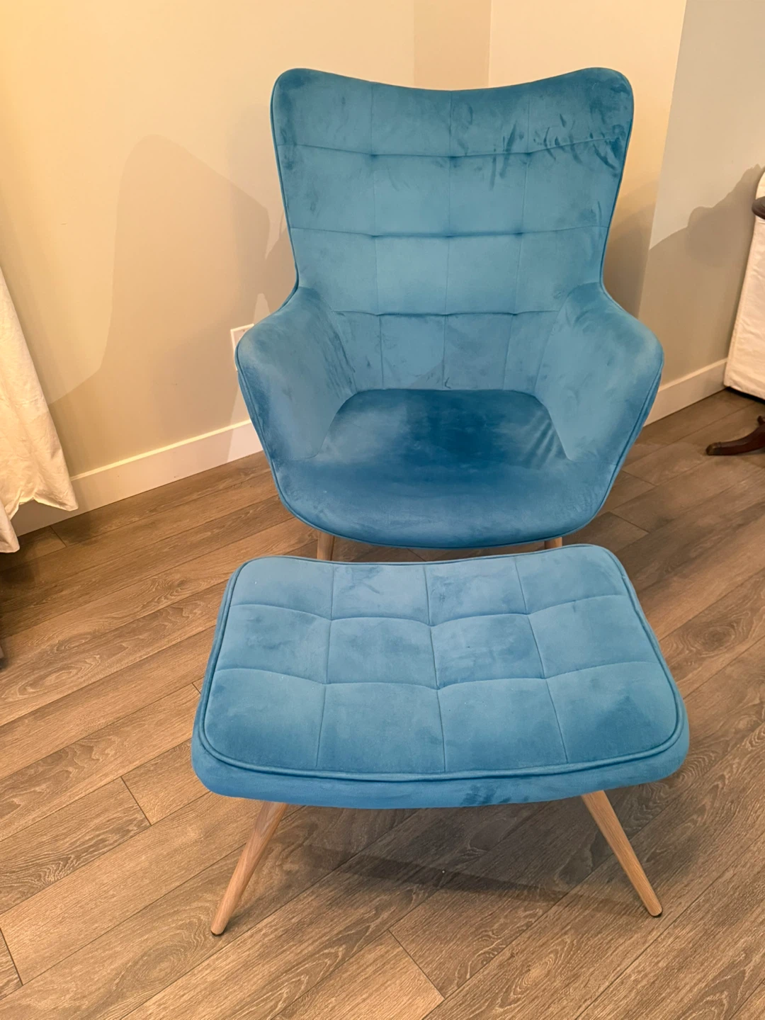 Teal Velvet Accent Chair with Ottoman - photo 3