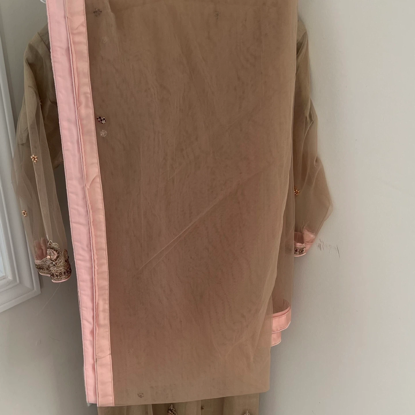 Embellished Kameez with Dupatta - photo 2