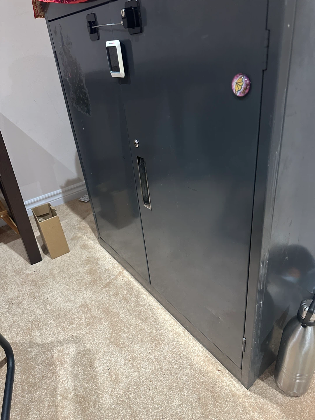 Grey Metal Storage Cabinet - photo 2
