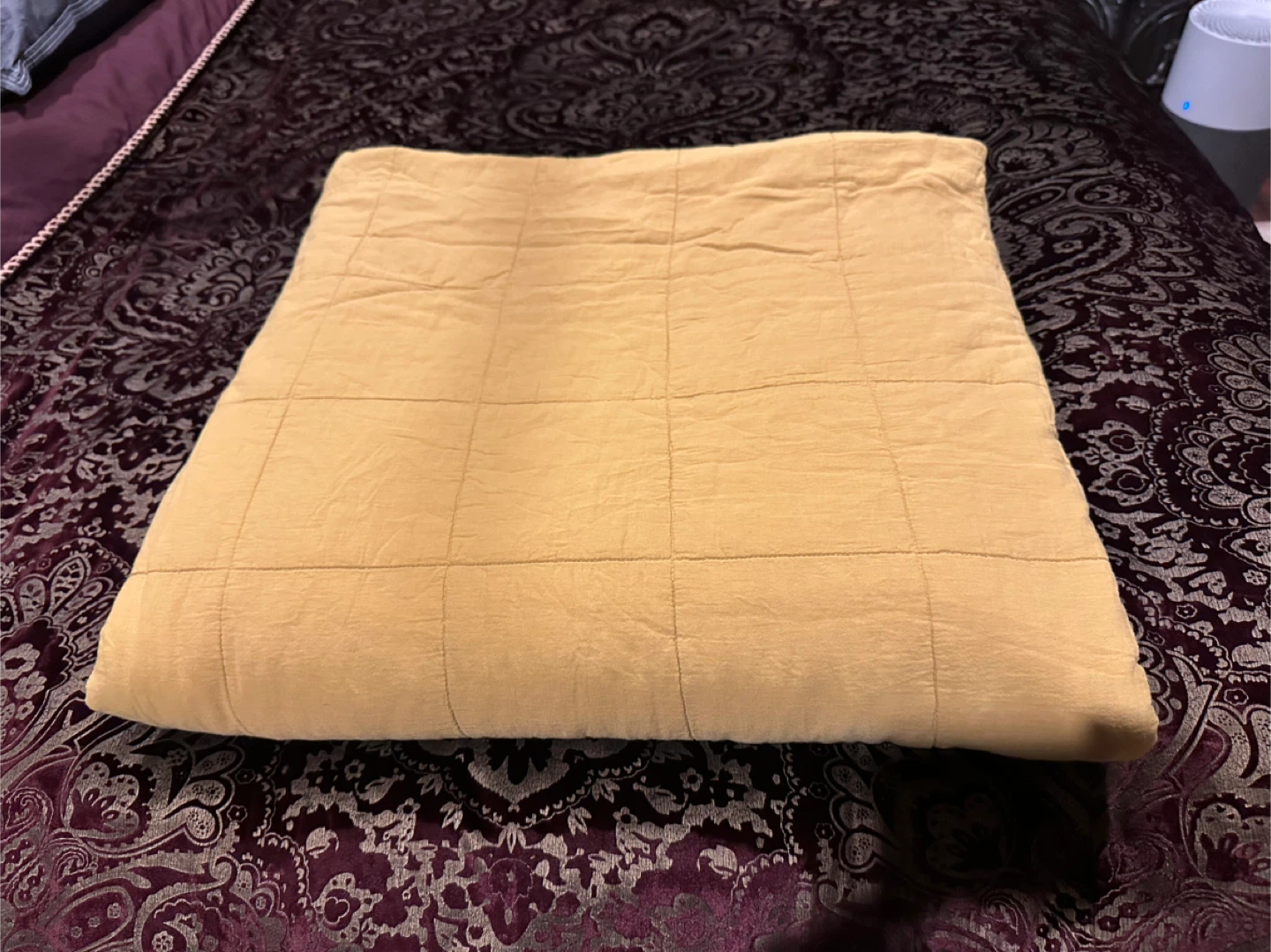 Queen size quilted bed cover 100% polyester fiber