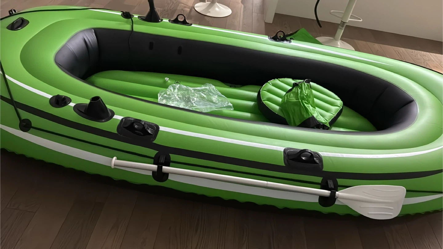 VEVOR Inflatable Boat - up to 3 person - photo 2