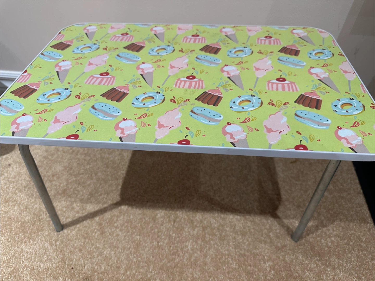 Kids Tray Table with Candy & Desserts Print