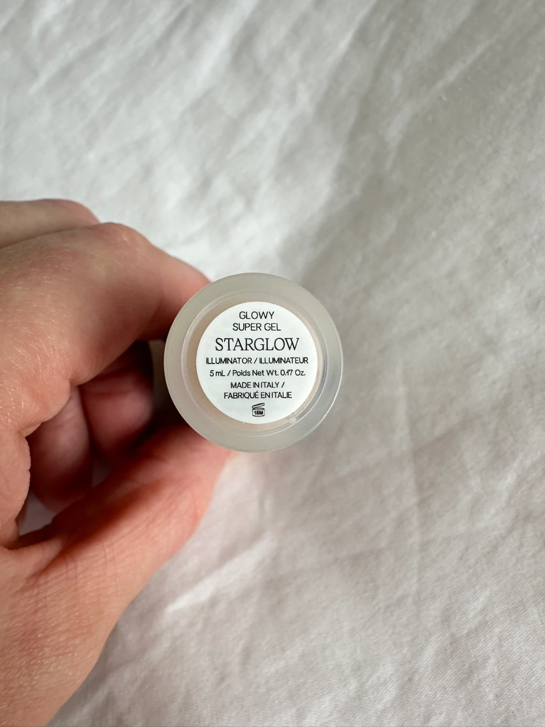 🆕 SAIE Glowy Super Gel Illuminator in Starglow 5 ml - photo 2