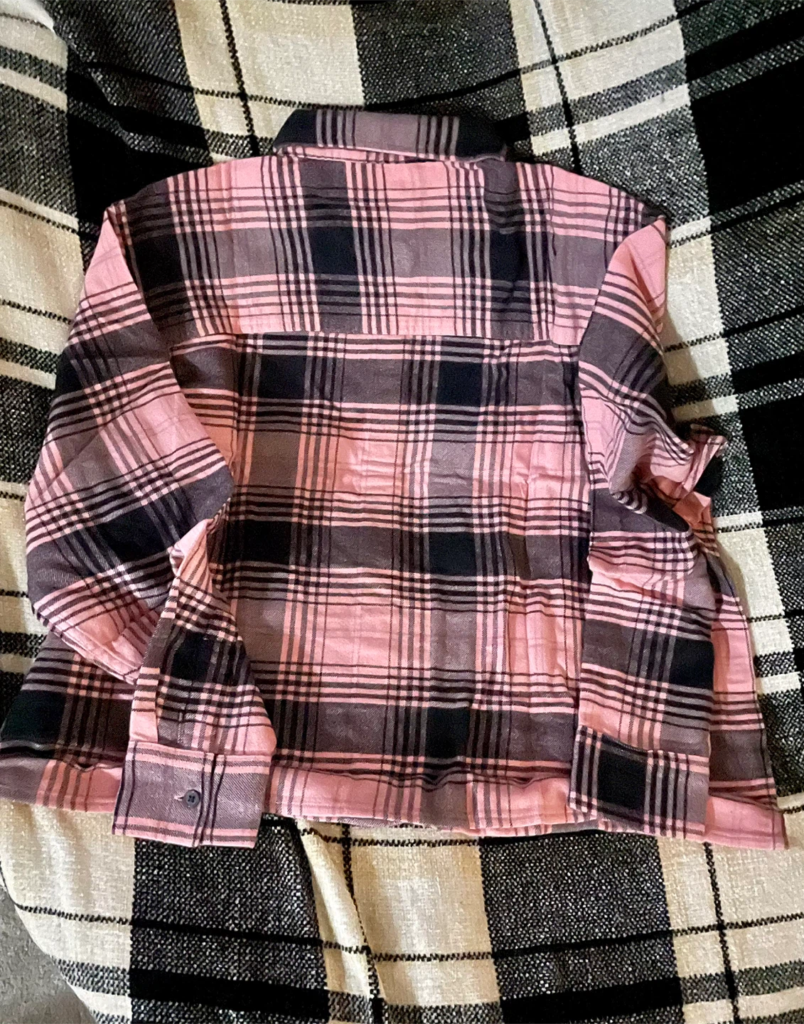Levi's Pink Plaid Flannel Shirt (mid waist) - photo 4