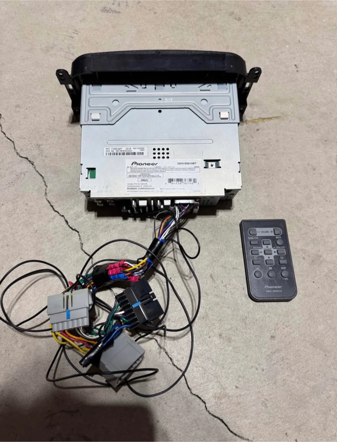 Pioneer DEH-S510BT Head Unit - photo 3
