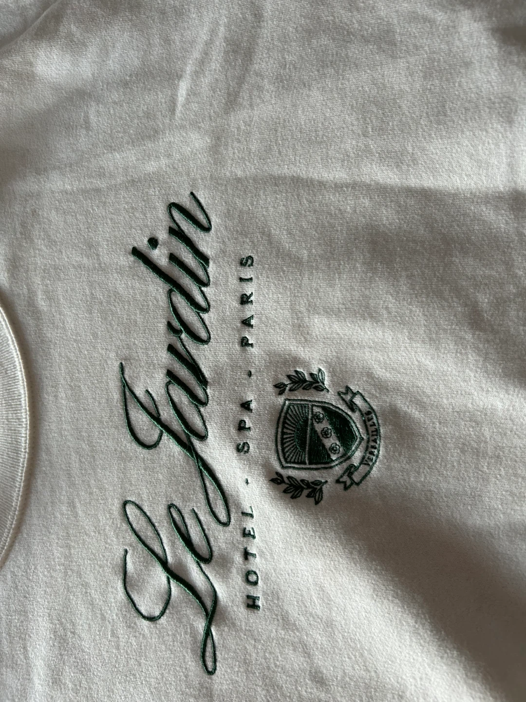 Abercrombie & Fitch "Le Jardin" Sweatshirt Size L - photo 5