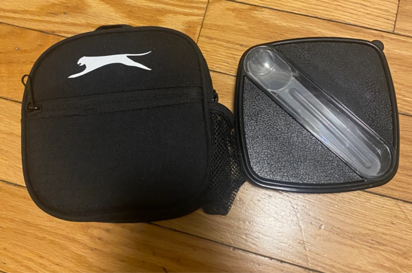 Slazenger Insulated Lunch Bag with Utensils