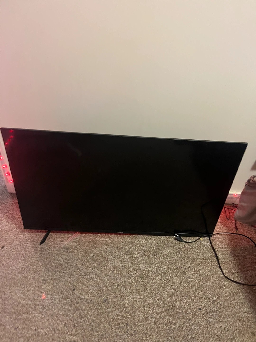 Smart HD TV *broken leg*