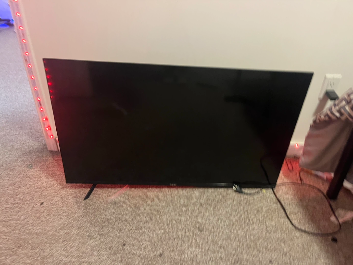 Smart HD TV *broken leg* - photo 2