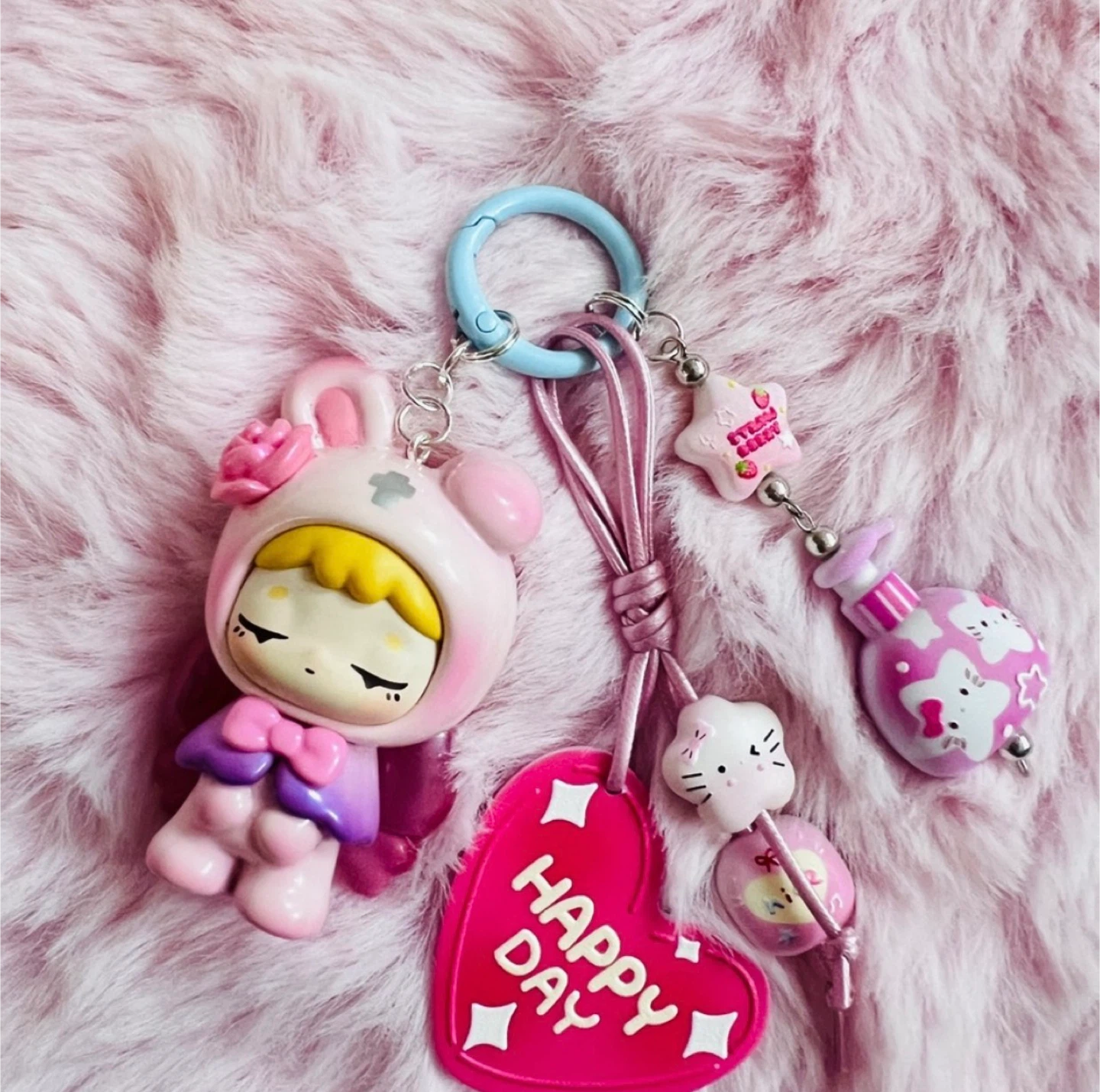 Kawaii Charms Keychain Lot - photo 3