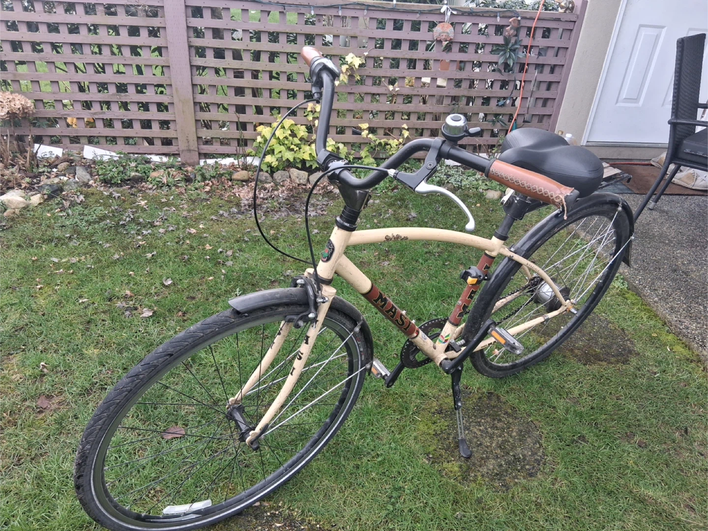 Majestic 8-Speed Cruiser Bicycle - photo 2