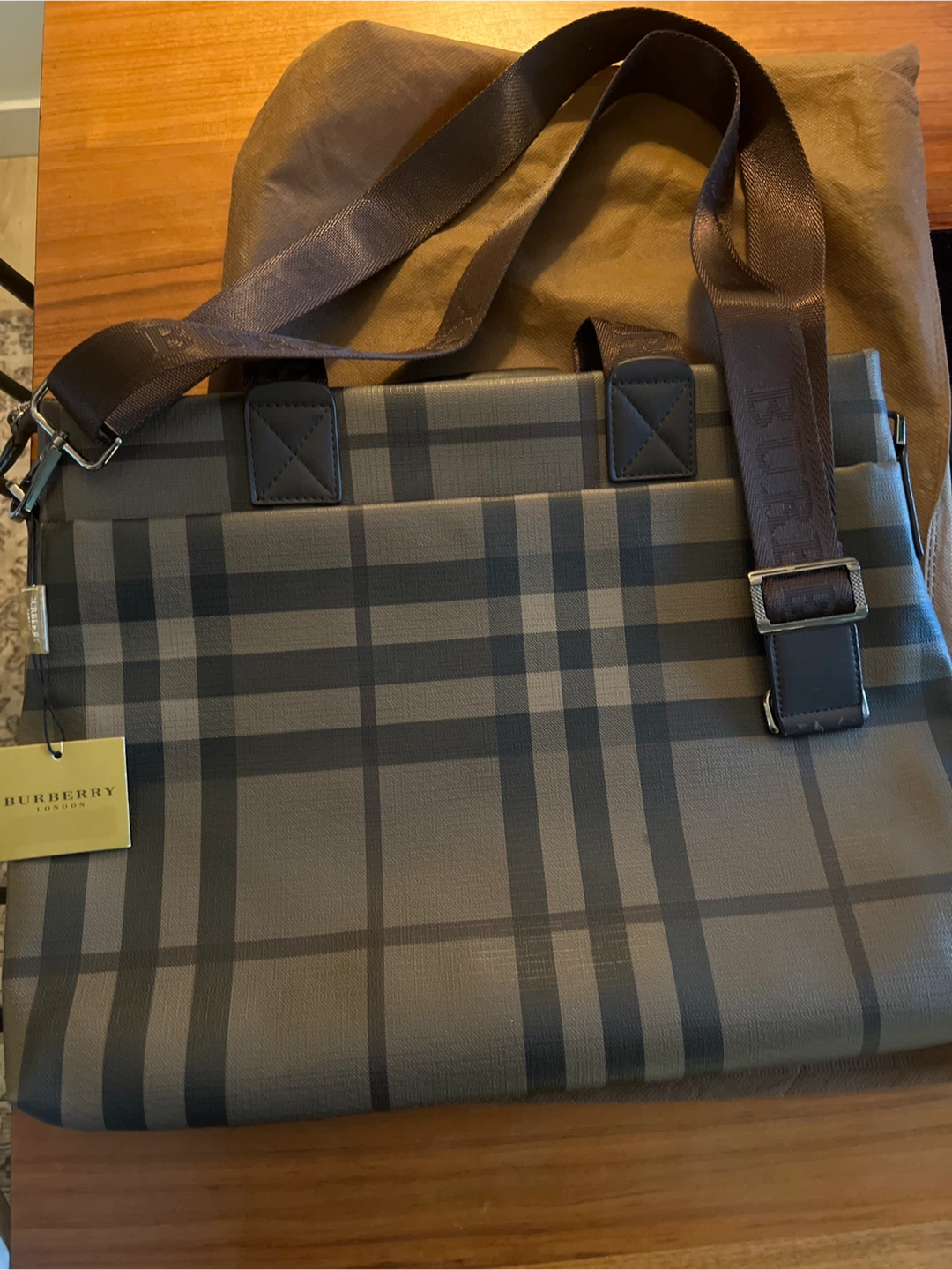 Burberry Nova Check Messenger Bag - photo 2