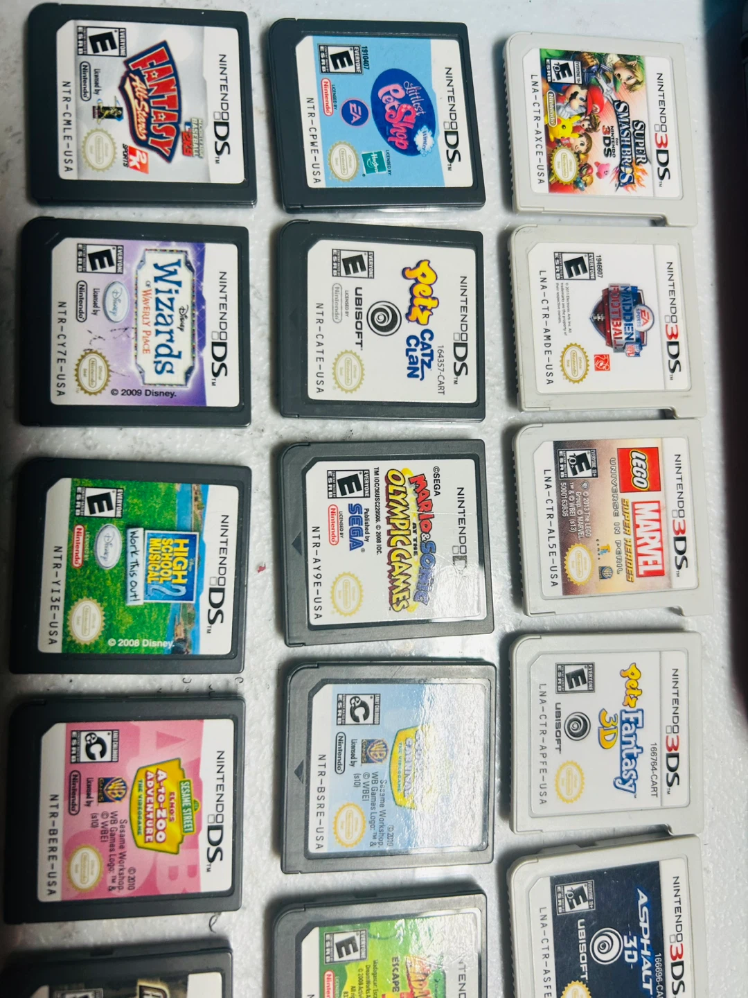 Nintendo 3DS Red Console with 20 Games - photo 2