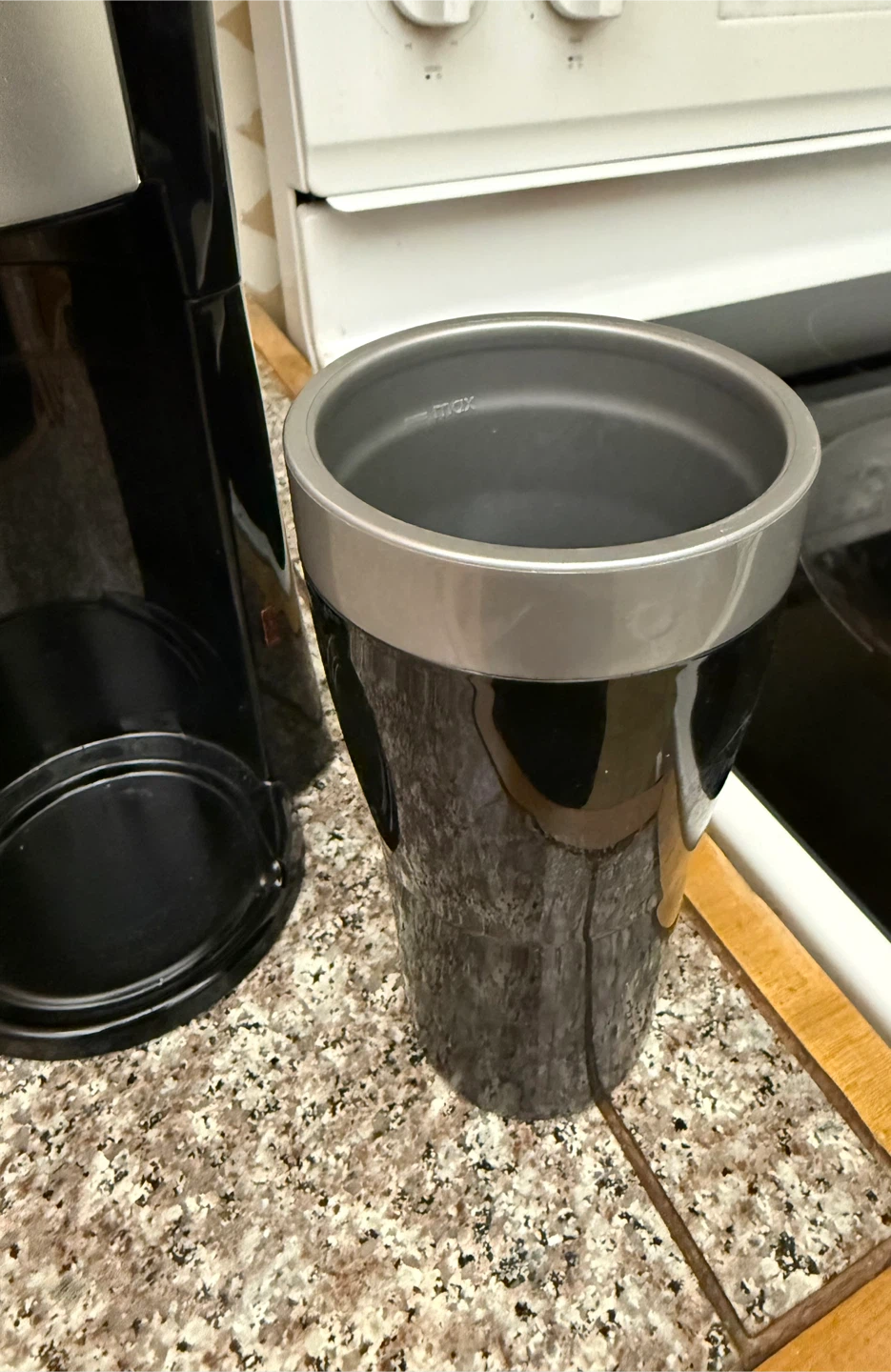 BLACK+DECKER Single Serve Coffee Maker with Travel Mug🏆 - photo 5