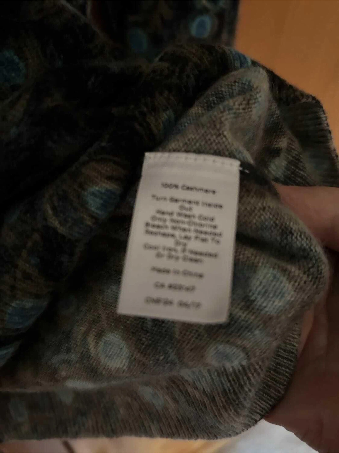 Brand new 100% Cashmere Sweater - photo 2
