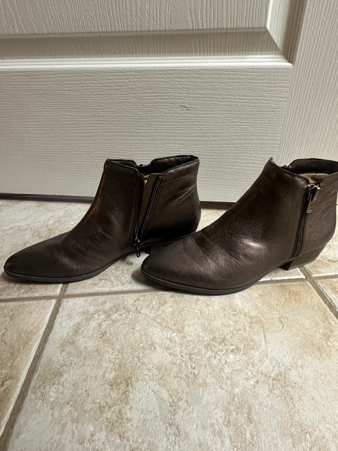UGG Women’s Winter Boots,shoes,Ankle Bootie &Flats - photo 5